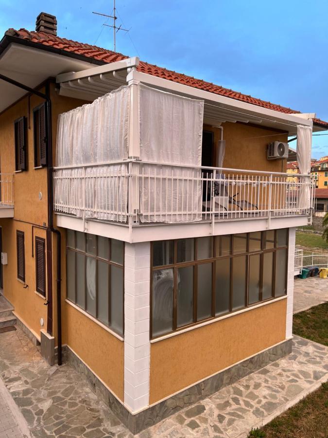 Il Gattino Di Porto - Apt 1 - Monolocale Veranda Piscina Imperia Εξωτερικό φωτογραφία